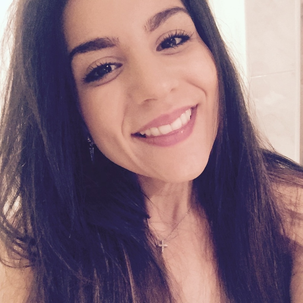 Meet your Posher, Helena